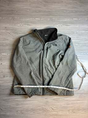 The North Face Men's Large Gray Waterproof